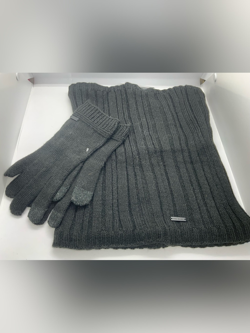 Michael Kors Gray Knit Scarf and Glove Set